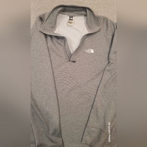 Northface  silver Mens M